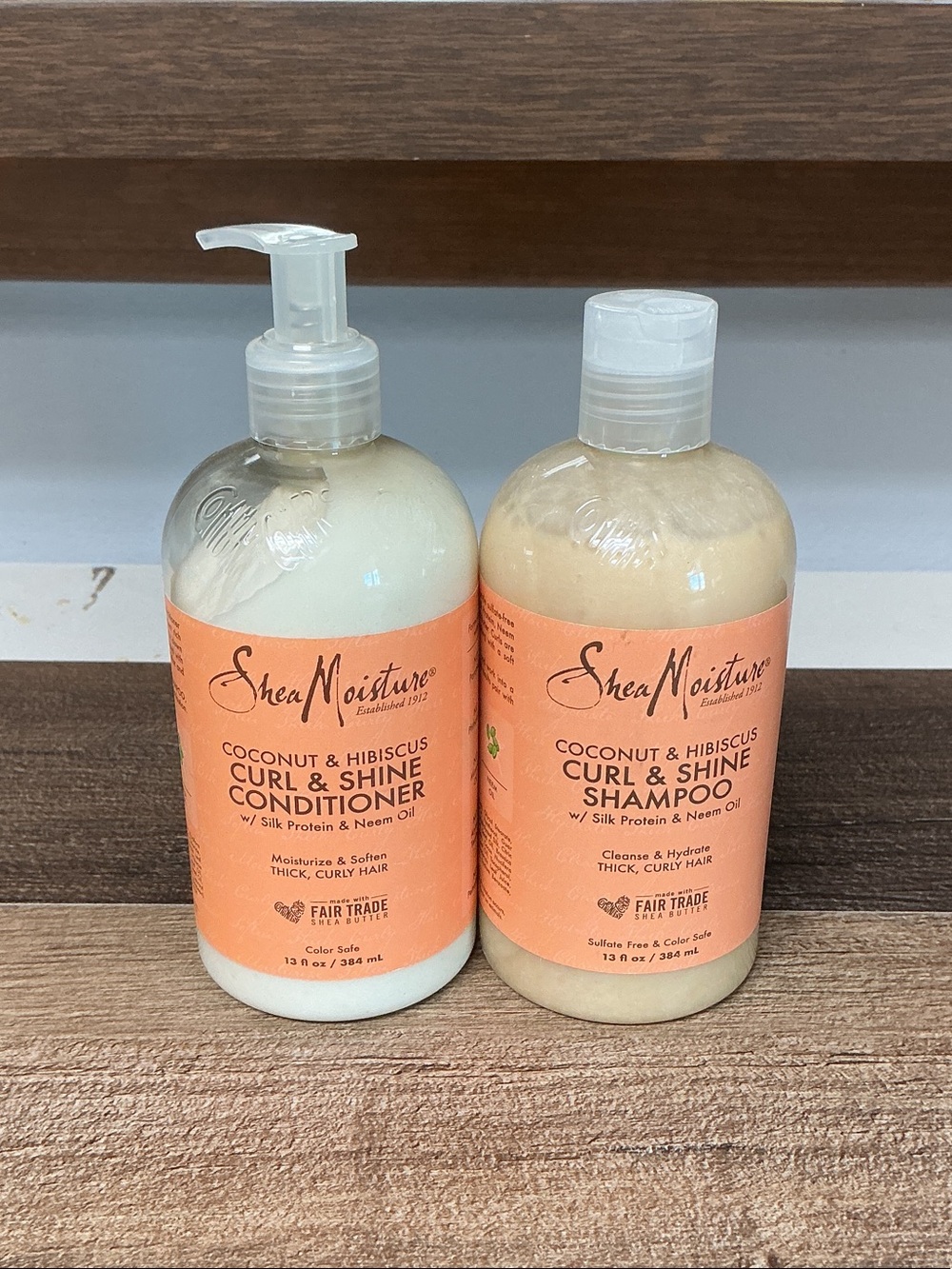 Shea Moisture Coconut & Hibiscus Curl & Shine Shampoo & Conditioner Set